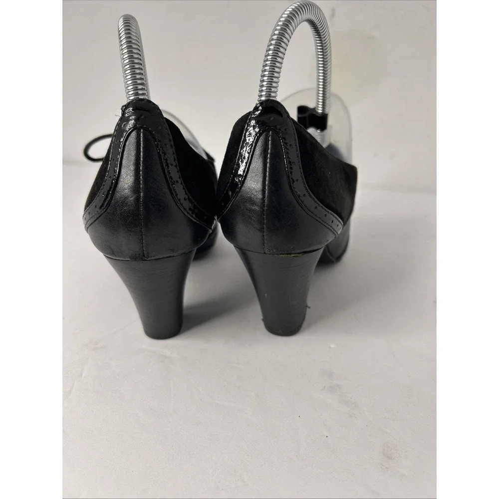 Clark's Artisan Women's Heels  With Laces Sz 8.5 M‎ Black